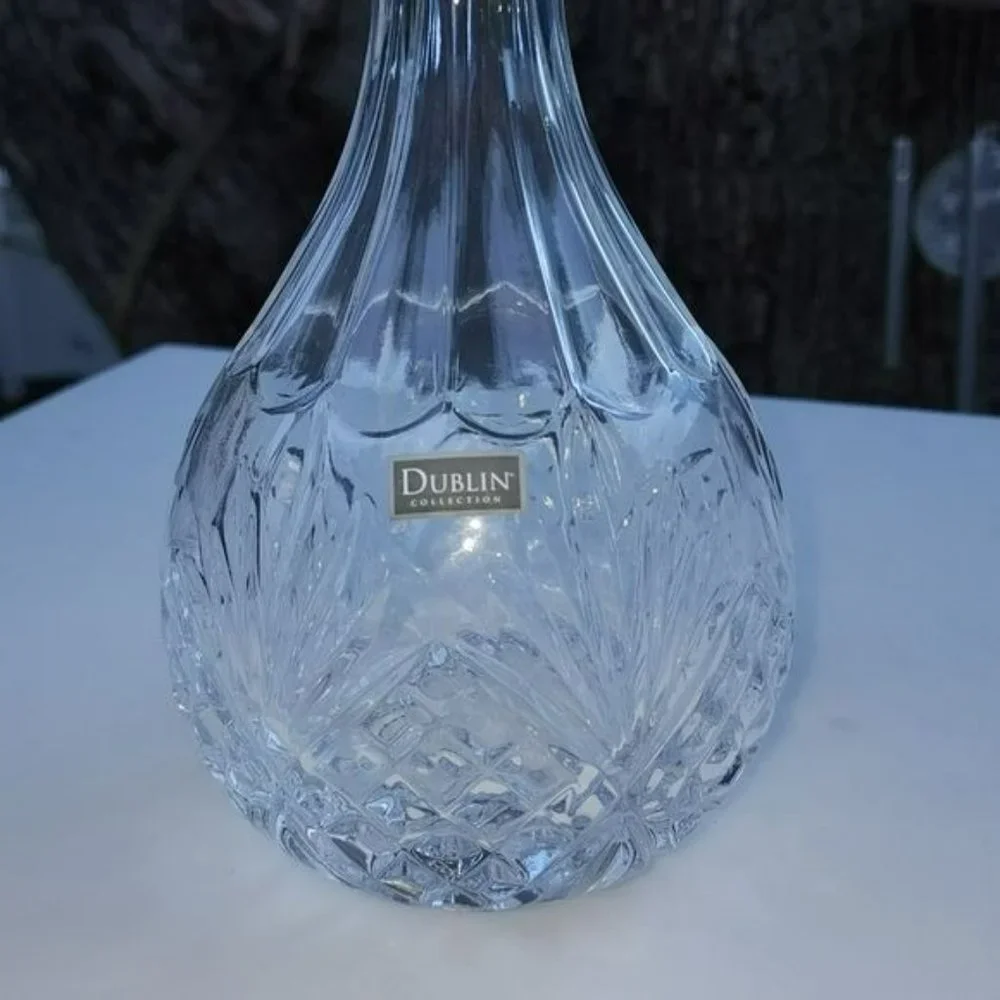 Godinger Wine Whiskey Liquor Decanter Dublin Collection 28 Oz -‎ 850 ml
